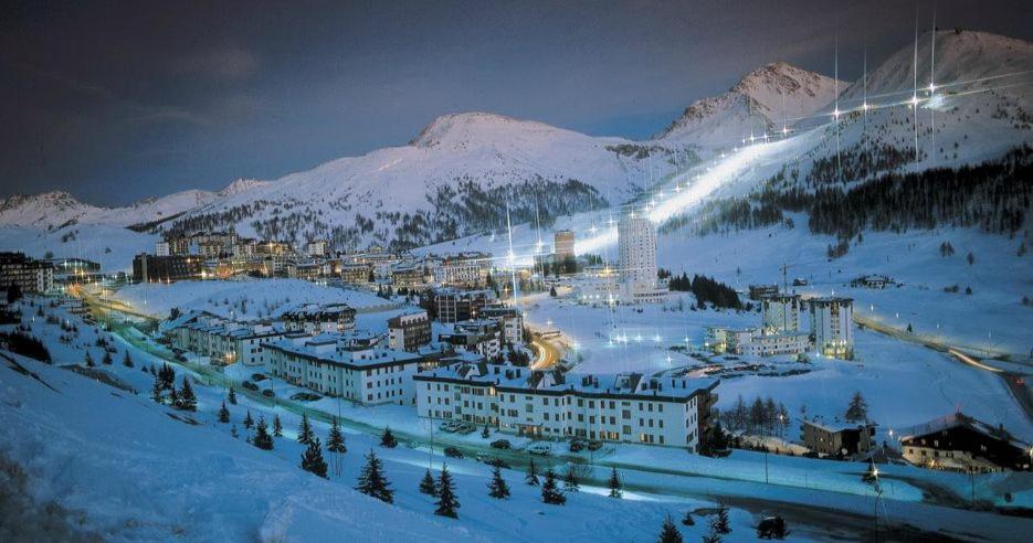 Attico Villaggio Olimpico Sestriere Colle Sestriere Exterior foto